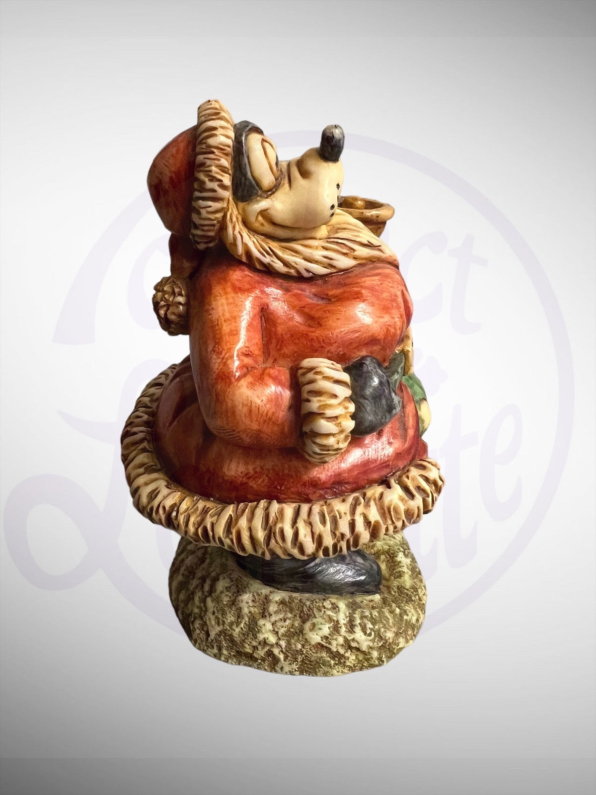 Harmony Kingdom Box - Disney Jolly, Golly, Gawrsh! Goofy Santa Figurine No Box